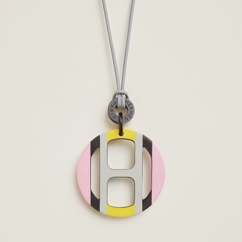 Helena Calla | Elegant Halsband i Guld