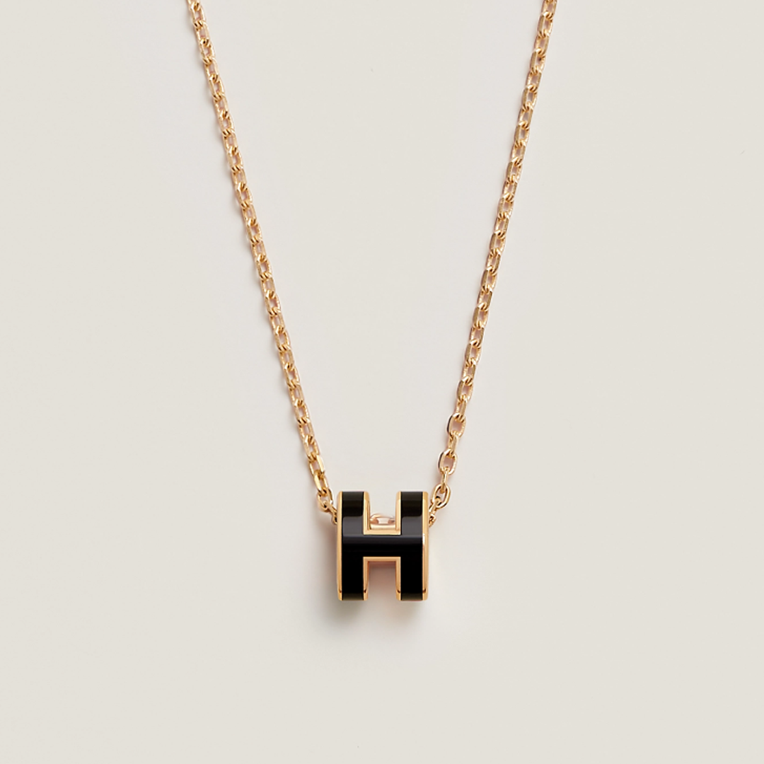 Helena Clara | Elegant Halsband i Guld